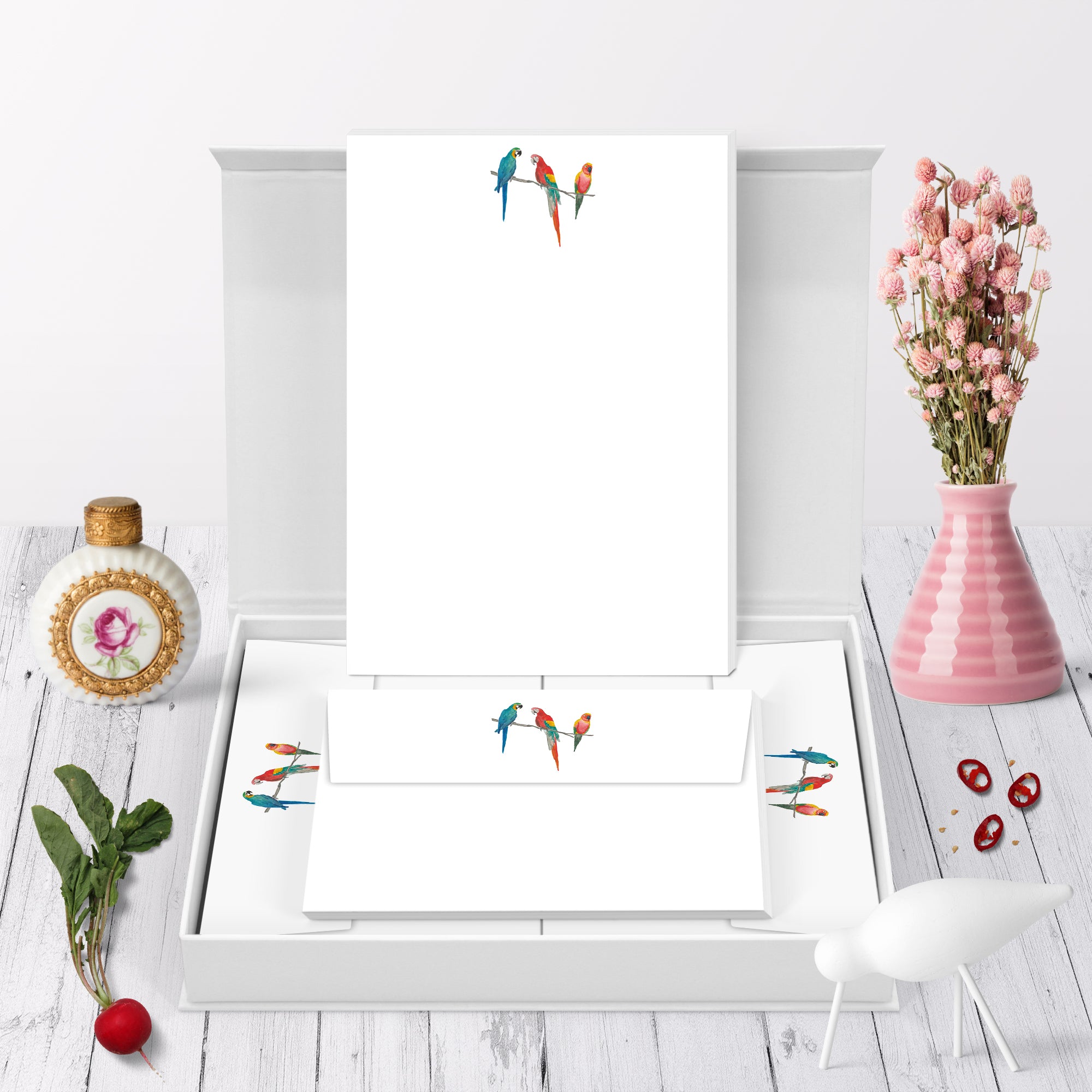 Three Parrots Letter Writing Set β Me Loovely